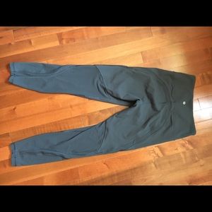 Dark grey lululemon leggings